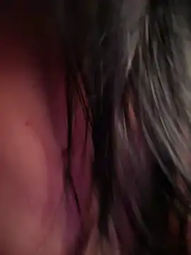 YoungHotMilf97 online show from April 5, 2026, 9:21 pm