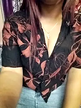 srijashemale online show from March 9, 2025, 8:10 pm