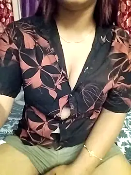 srijashemale online show from March 12, 2025, 7:04 pm