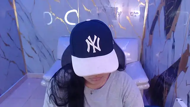 Snapshot of melany_rouse18 chatting on September 24, 2025, 1:50 pm melany rouse18 online show from September 24, 2025, 1:50 pm