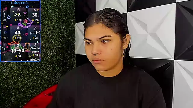 Snapshot of melany_rouse18 chatting on October 16, 2025, 11:46 pm melany rouse18 online show from October 16, 2025, 11:46 pm