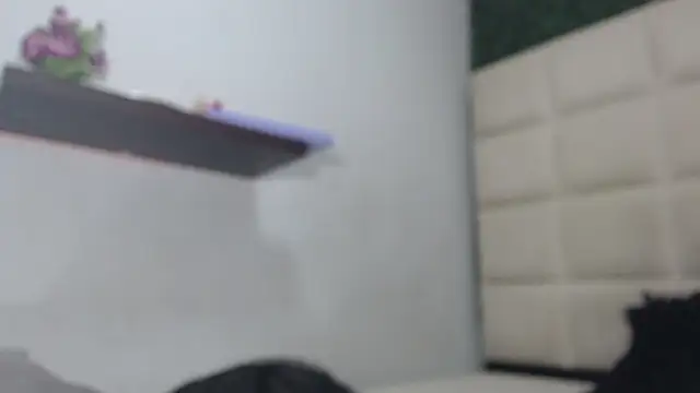 Snapshot of melany_rouse18 chatting on March 13, 2025, 10:32 pm melany rouse18 online show from March 13, 2025, 10:32 pm