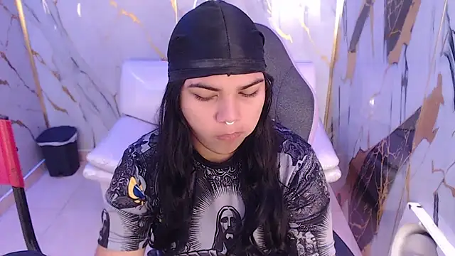 Snapshot of melany_rouse18 chatting on September 10, 2025, 12:59 pm melany rouse18 online show from September 10, 2025, 12:59 pm