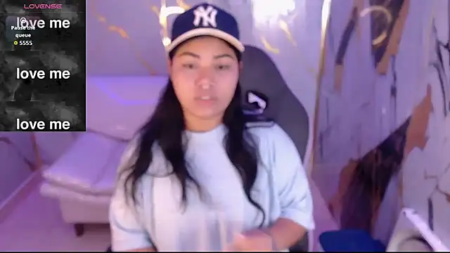 Snapshot of melany_rouse18 chatting on October 7, 2025, 3:13 pm melany rouse18 online show from October 7, 2025, 3:13 pm