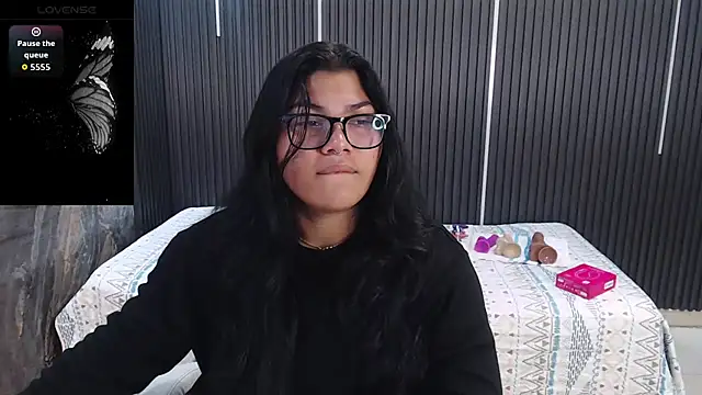melany rouse18 online show from July 23, 2026, 6:48 pm