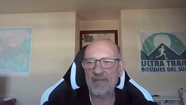 Snapshot of llopaco chatting on March 23, 2026, 2:06 pm llopaco online show from March 23, 2026, 2:06 pm