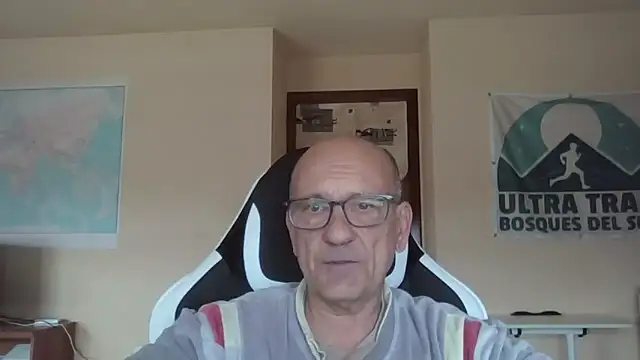 Snapshot of llopaco chatting on April 11, 2026, 9:46 am llopaco online show from April 11, 2026, 9:46 am