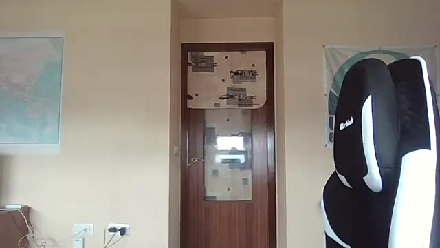 Snapshot of llopaco chatting on March 8, 2026, 11:24 am llopaco online show from March 8, 2026, 11:24 am