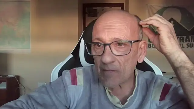 Snapshot of llopaco chatting on March 17, 2026, 5:38 pm llopaco online show from March 17, 2026, 5:38 pm