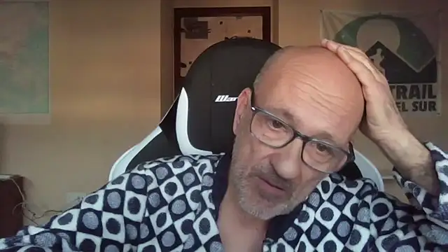 Snapshot of llopaco chatting on March 5, 2026, 5:31 pm llopaco online show from March 5, 2026, 5:31 pm