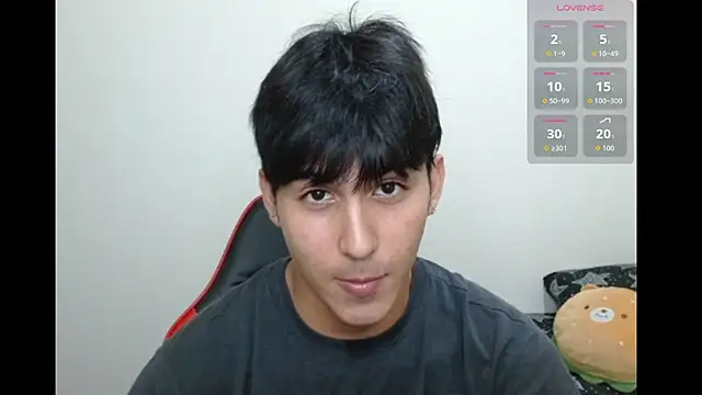 Snapshot of neithanzynxx chatting on October 25, 2025, 7:47 pm neithanzynxx online show from October 25, 2025, 7:47 pm