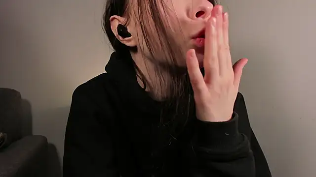 Sindy Juxx online show from March 12, 2026, 2:21 pm