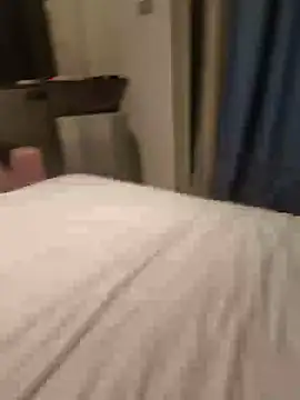 Snapshot of Loly2025 chatting on February 18, 2025, 12:59 am Loly2025 online show from February 18, 2025, 12:59 am