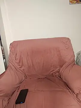 Snapshot of Loly2025 chatting on March 21, 2025, 9:45 pm Loly2025 online show from March 21, 2025, 9:45 pm