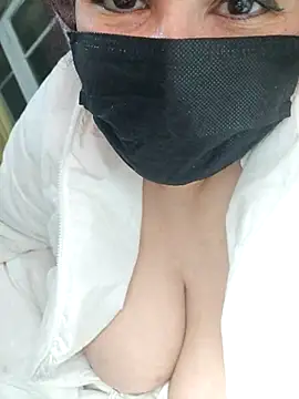 Snapshot of Loly2025 chatting on February 24, 2025, 1:46 am Loly2025 online show from February 24, 2025, 1:46 am