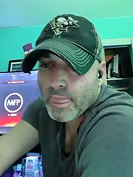 Novabear6996 online show from February 8, 2026, 2:53 am