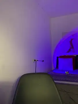 Snapshot of Dahiana_Giil chatting on October 31, 2025, 7:05 am Dahiana Giil online show from October 31, 2025, 7:05 am