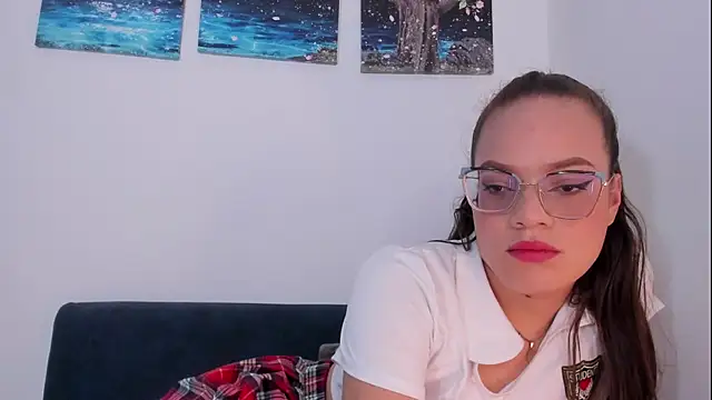 Snapshot of Baby_Asshley chatting on March 21, 2025, 9:34 pm Baby Asshley online show from March 21, 2025, 9:34 pm