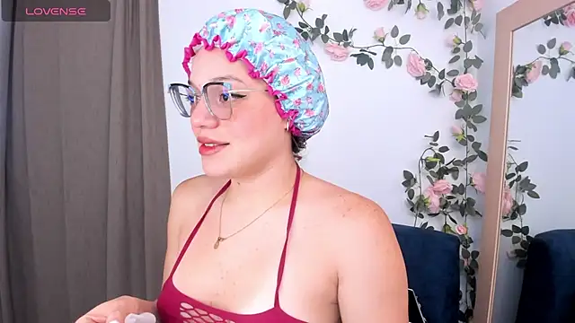 Snapshot of Baby_Asshley chatting on October 5, 2025, 7:04 pm Baby Asshley online show from October 5, 2025, 7:04 pm