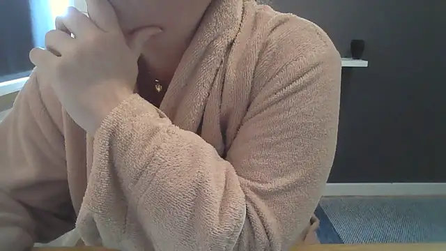 sizha6 online show from June 15, 2026, 5:34 pm