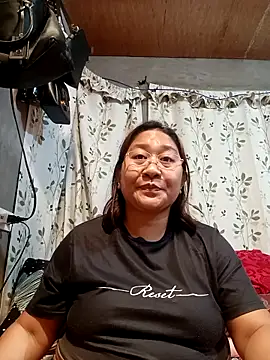 hotchubby88 online show from November 20, 2025, 12:44 am