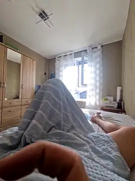 DerechteJunge online show from March 8, 2025, 12:20 pm