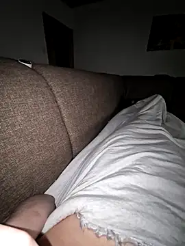 DerechteJunge online show from March 13, 2026, 11:32 pm