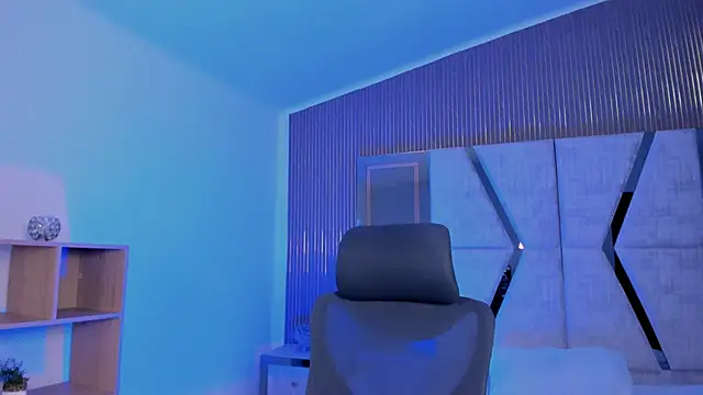 JacobRoberts1 online show from October 29, 2025, 9:03 pm