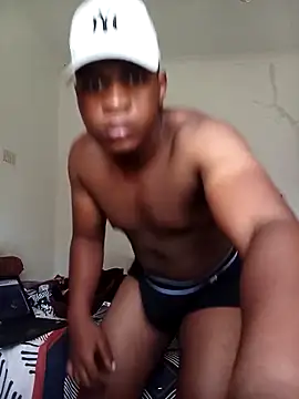 Snapshot of bosszonke123 chatting on March 3, 2025, 4:54 am bosszonke123 online show from March 3, 2025, 4:54 am