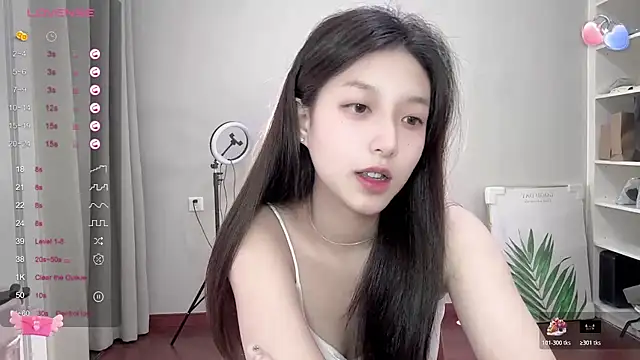 YaYa-521 online show from October 19, 2025, 12:30 pm