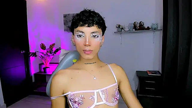 nilam valker online show from October 26, 2025, 2:23 am