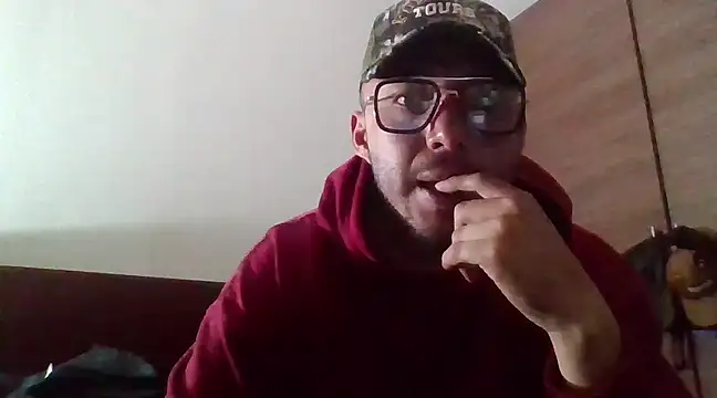 locoxTi45 online show from March 5, 2025, 2:14 am