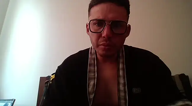 locoxTi45 online show from March 16, 2025, 7:27 pm