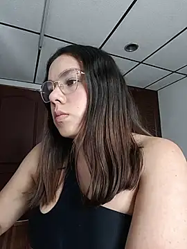 Snapshot of EmmaSulivan chatting on July 7, 2026, 3:09 am EmmaSulivan online show from July 7, 2026, 3:09 am