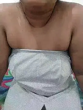 SLbeaty online show from September 11, 2025, 4:01 am