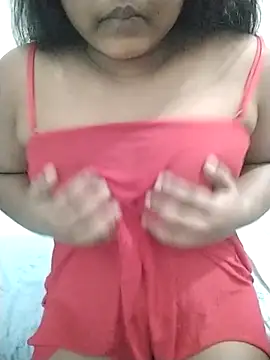 SLbeaty online show from October 10, 2025, 4:08 pm