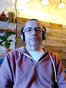 Xavspank2 online show from March 10, 2026, 10:41 am