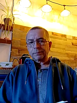 Xavspank2 online show from November 13, 2025, 9:35 am