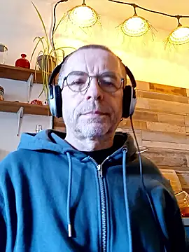 Xavspank2 online show from January 10, 2026, 2:56 pm