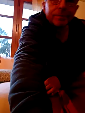 Xavspank2 online show from February 19, 2026, 5:10 pm