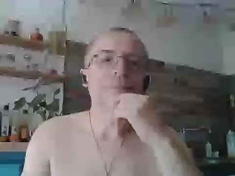Snapshot of Xavspank2 chatting on May 27, 2026, 1:18 pm Xavspank2 online show from May 27, 2026, 1:18 pm