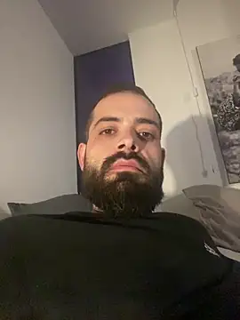 Snapshot of guccititi chatting on October 30, 2025, 10:17 pm guccititi online show from October 30, 2025, 10:17 pm