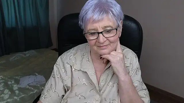 Sandra Snowflake online show from March 21, 2025, 10:39 am