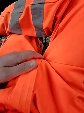 Eusuntnoulgigolo online show from February 6, 2026, 8:21 am