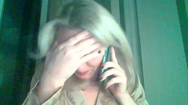 Snapshot of Mary888x chatting on February 27, 2025, 5:26 pm Mary888x online show from February 27, 2025, 5:26 pm