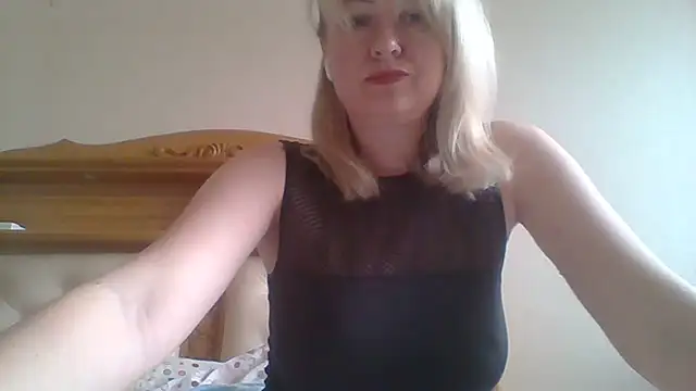 Snapshot of Mary888x chatting on March 4, 2025, 7:19 am Mary888x online show from March 4, 2025, 7:19 am