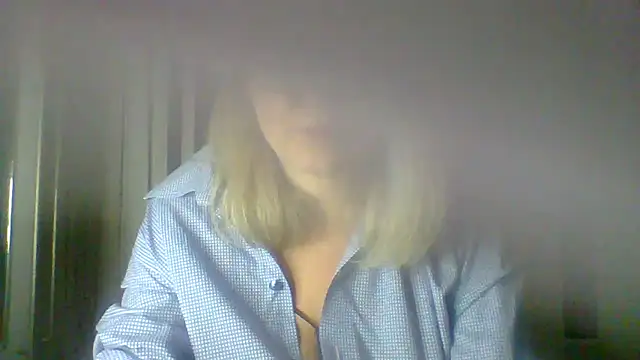 Snapshot of Mary888x chatting on February 16, 2025, 5:59 pm Mary888x online show from February 16, 2025, 5:59 pm