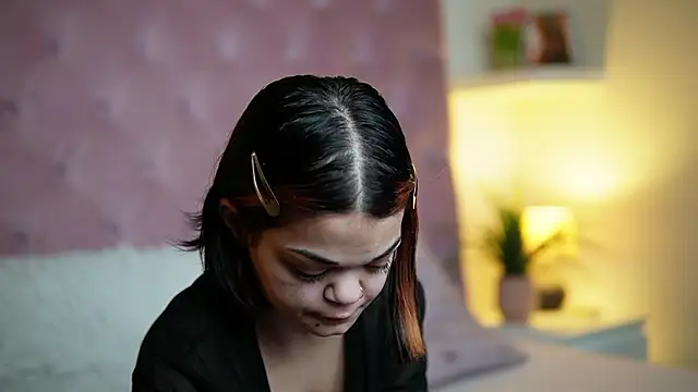 MaiaMini online show from March 5, 2026, 11:10 pm