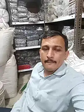 robis12314 online show from February 18, 2025, 12:17 pm