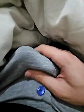 Snapshot of skiciyunis chatting on October 30, 2025, 8:39 pm skiciyunis online show from October 30, 2025, 8:39 pm